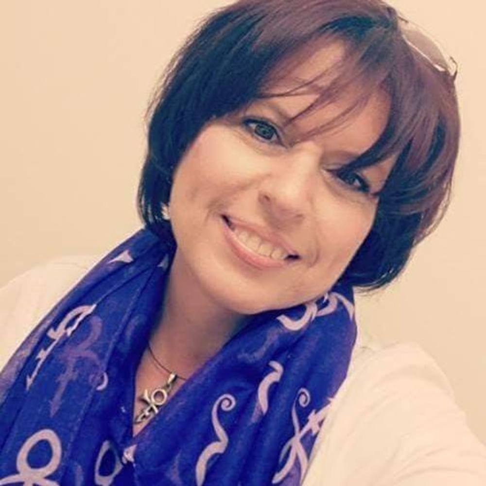 Meet your Posher, Lorrie